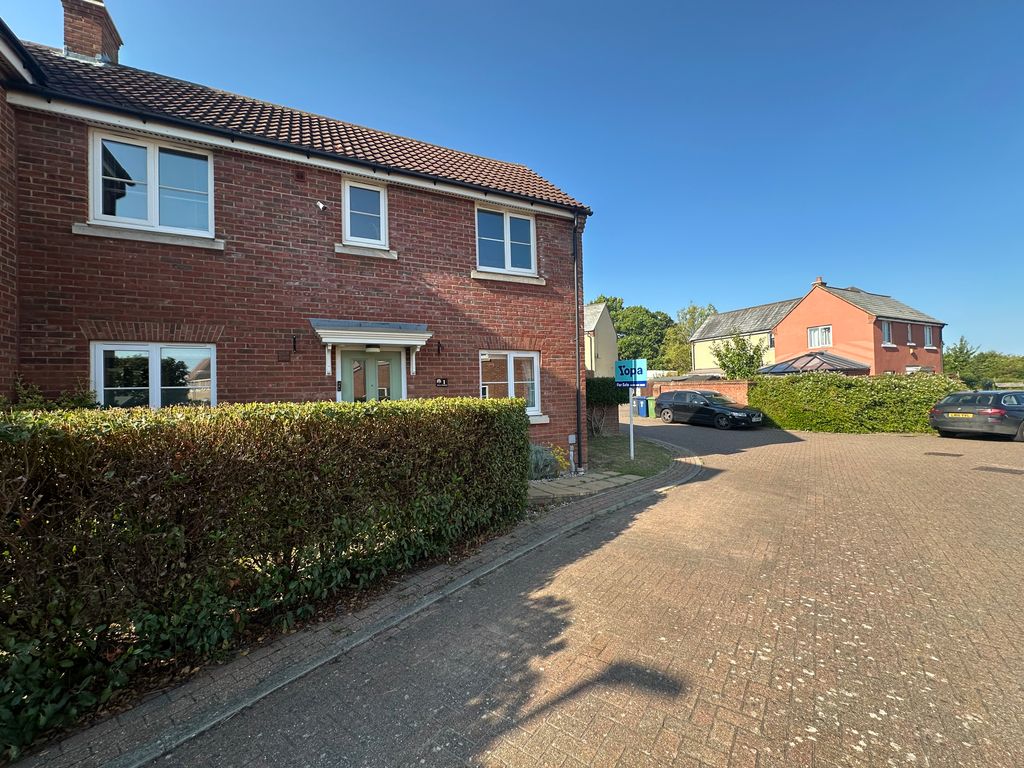 Property photo 1 of 28 Front External