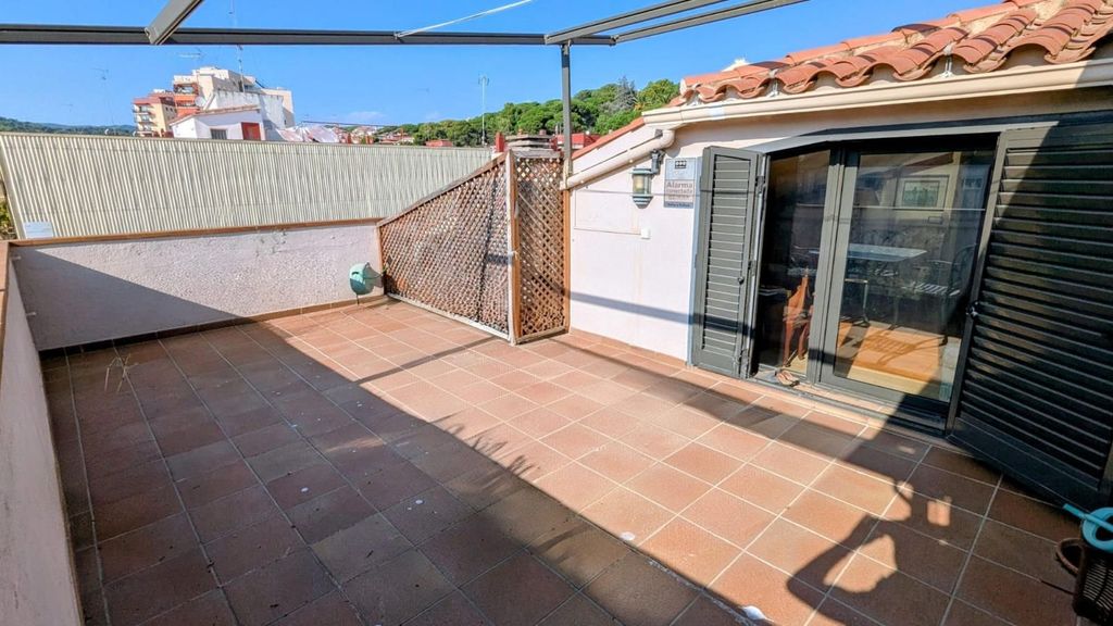 Property photo 1 of 29