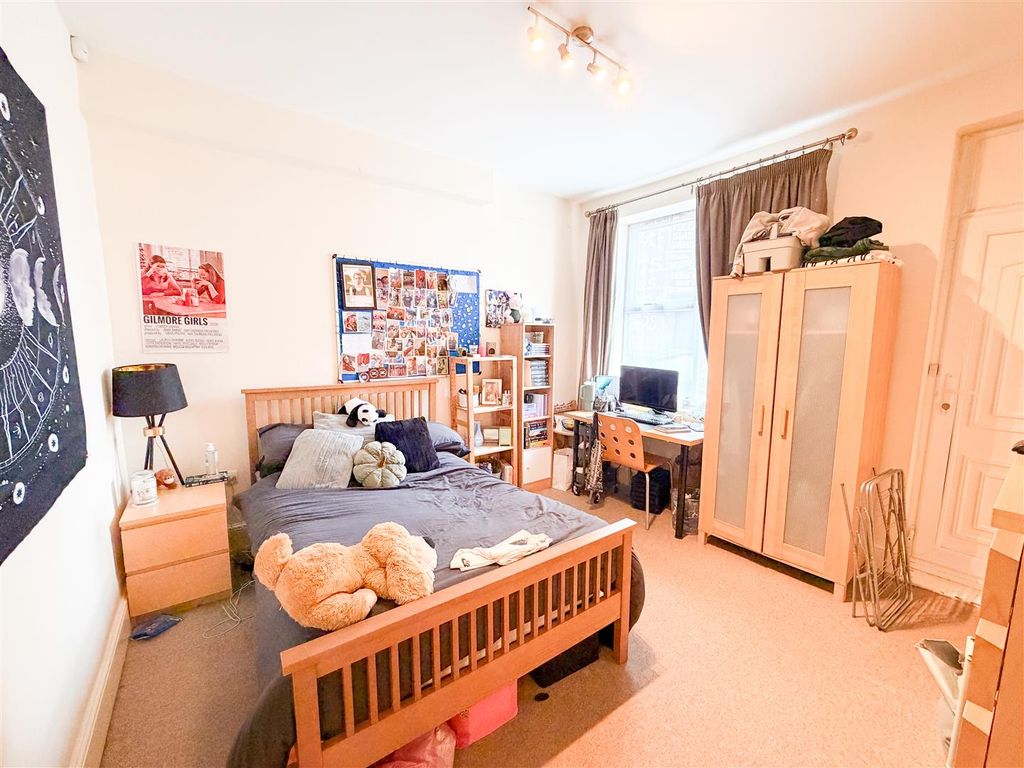 Property photo 1 of 6 Img_1372.Jpg