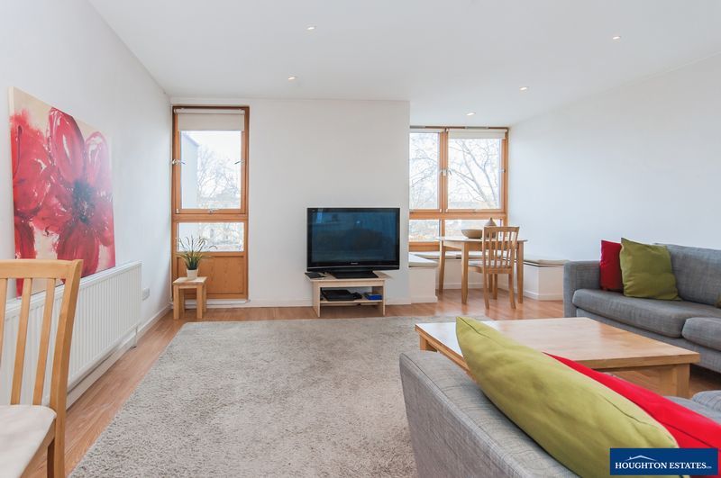 Property photo 3 of 11 Photo 11