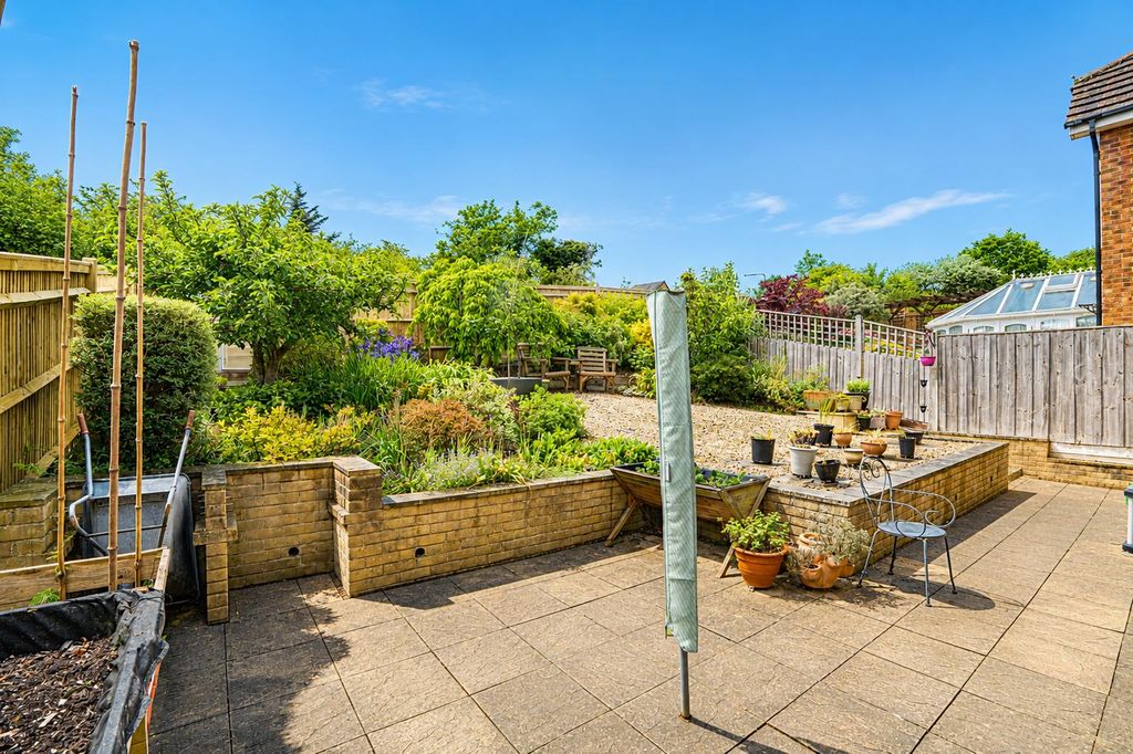 Property photo 2 of 28 d6Cead7F-3Aed-477d-84Ab-Caafddf0Df3E.Png