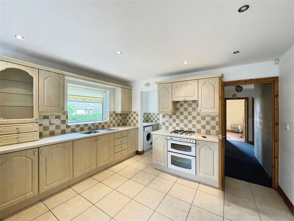 Property photo 2 of 30 Picture No. 15