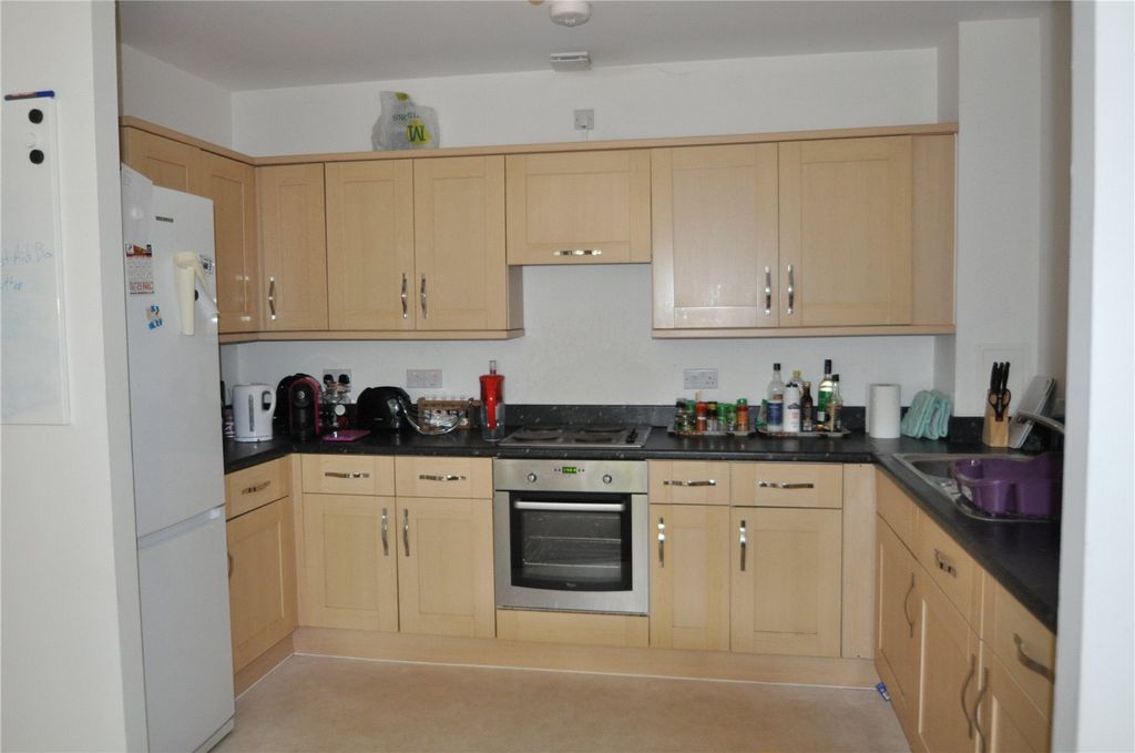 Property photo 3 of 5 Picture No. 02