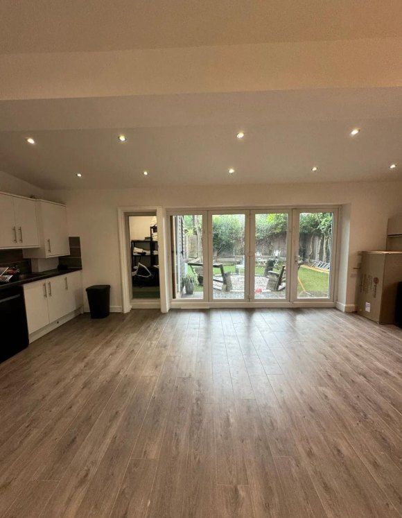 Property photo 3 of 15 3F239E3A-c377-4d06-8E31-0Bf369cc98E5.Webp