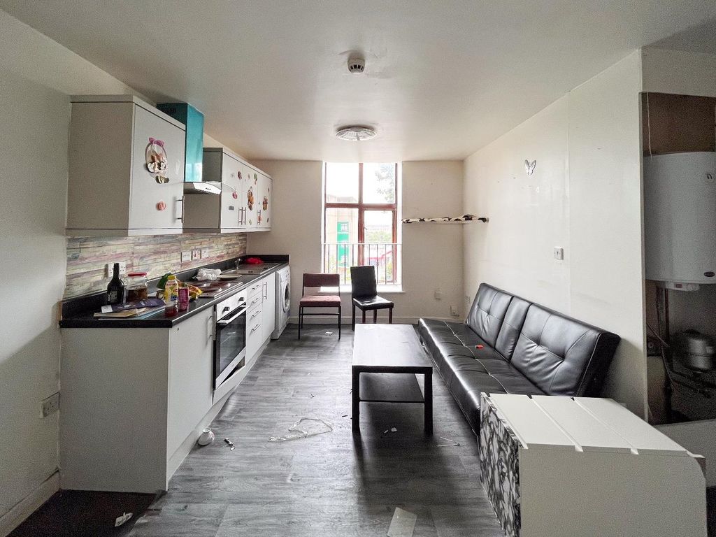 Property photo 2 of 36 Img_5407.Jpg