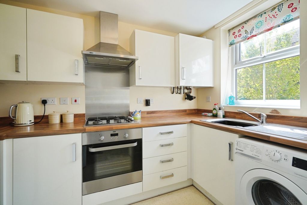 Property photo 2 of 14 Pbox-Img.Jpg