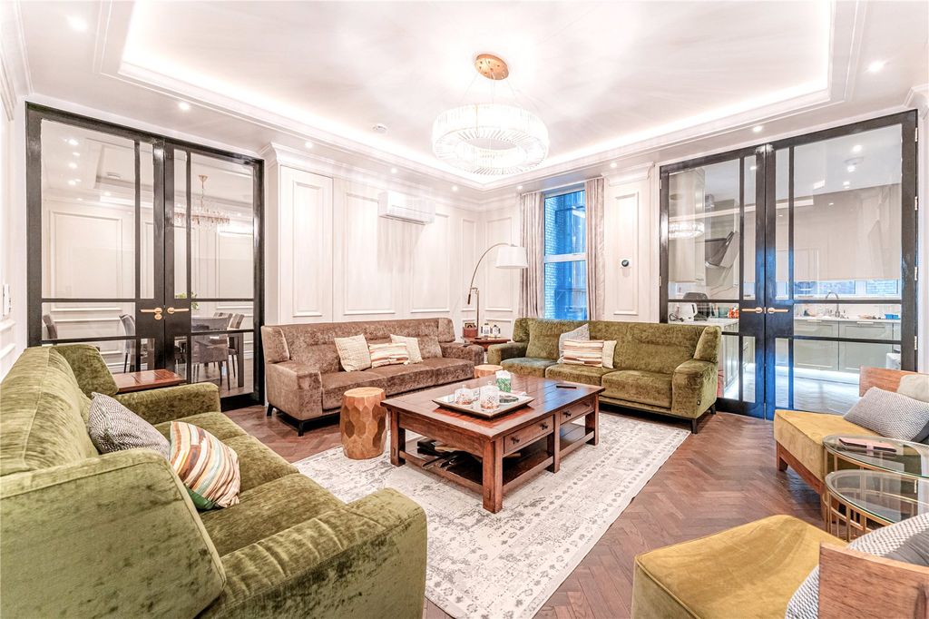 Property photo 2 of 11 Reception Room