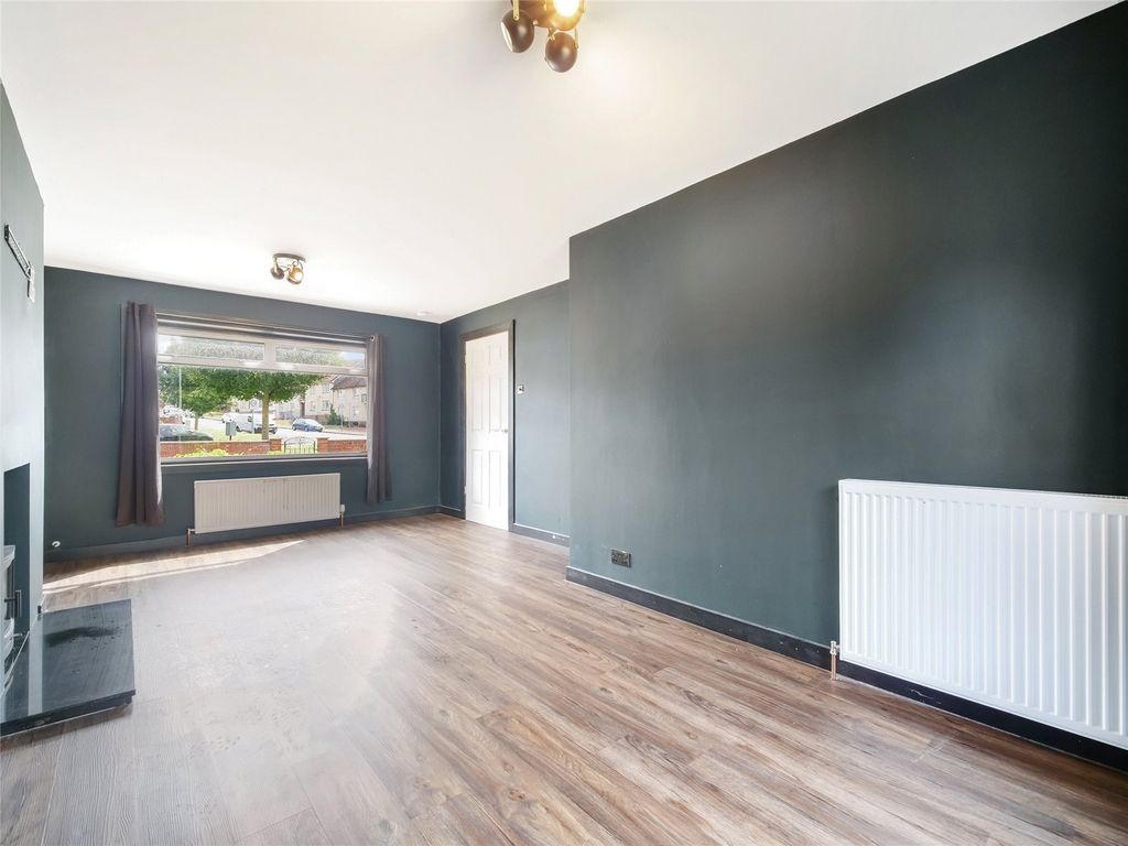 Property photo 3 of 15 Picture No. 02