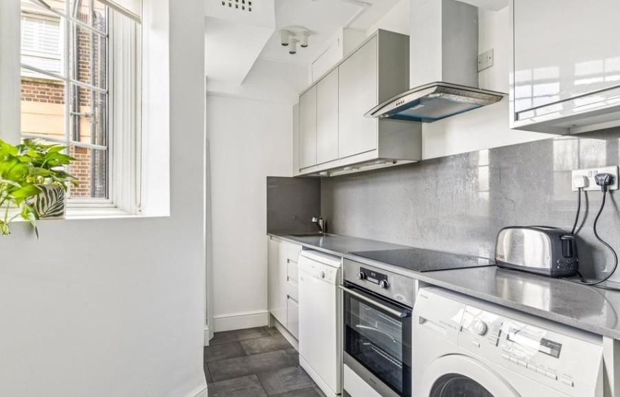 Property photo 2 of 5 3