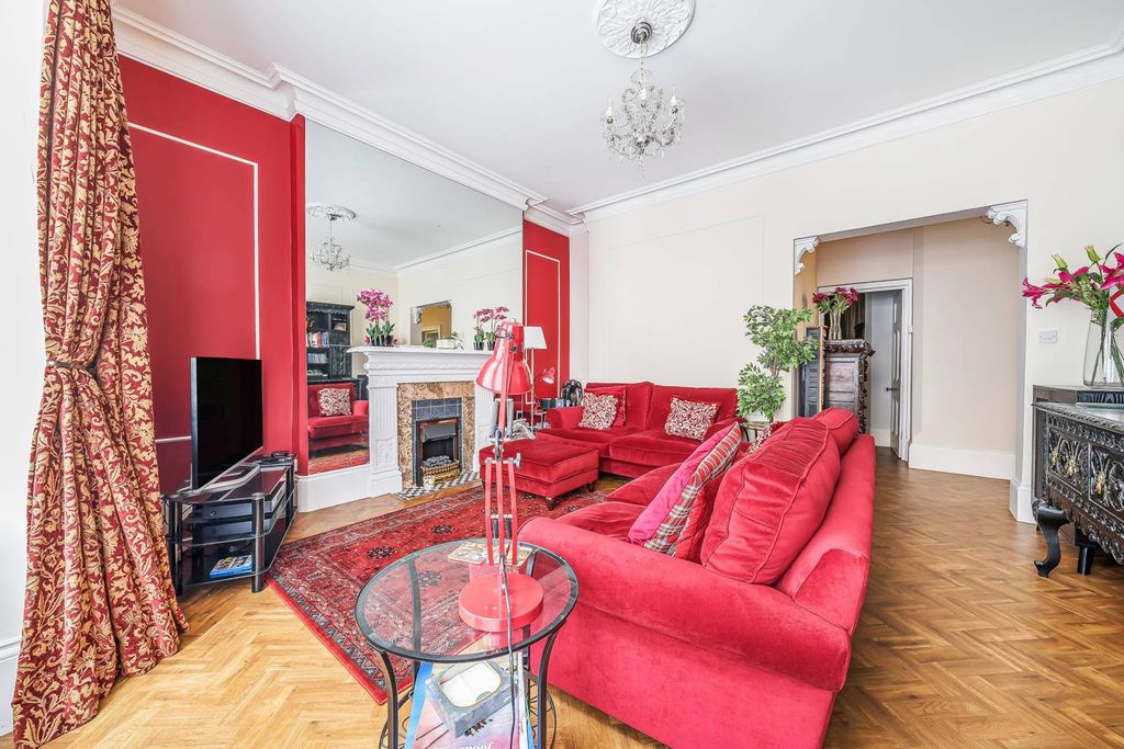 Property photo 1 of 22