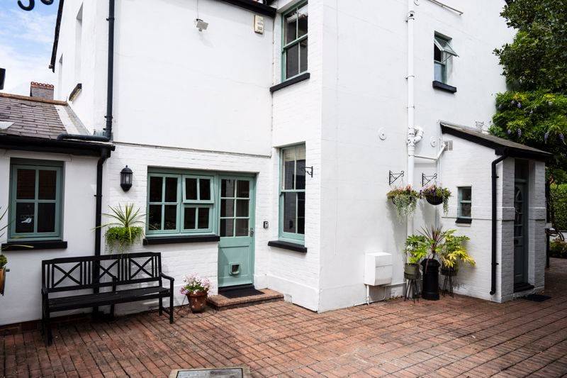 Property photo 3 of 32 Photo 3