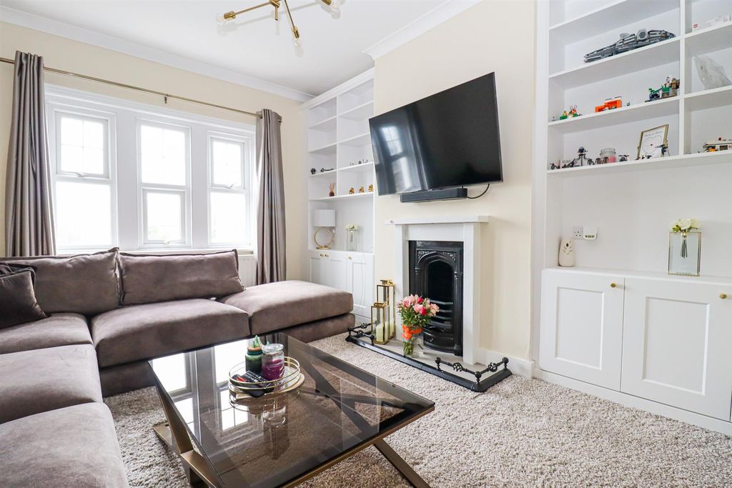 Property photo 2 of 15 Img_3588.Jpg