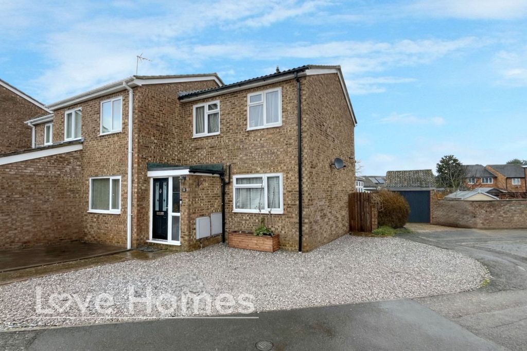 Property photo 1 of 11 4445530