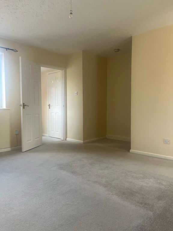 Property photo 3 of 14 Thumbnail_Image1