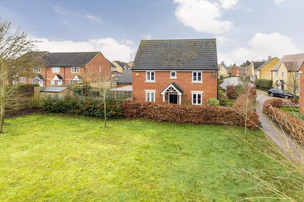 Property photo 1 of 29