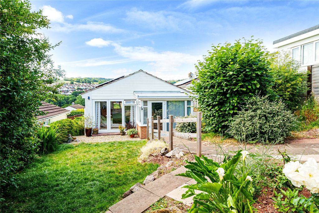 Property photo 1 of 16 Garden