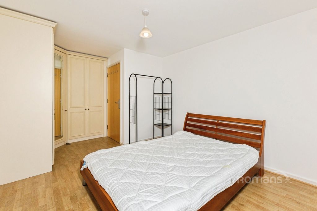 Property photo 2 of 10 Pbox-Img.Jpg