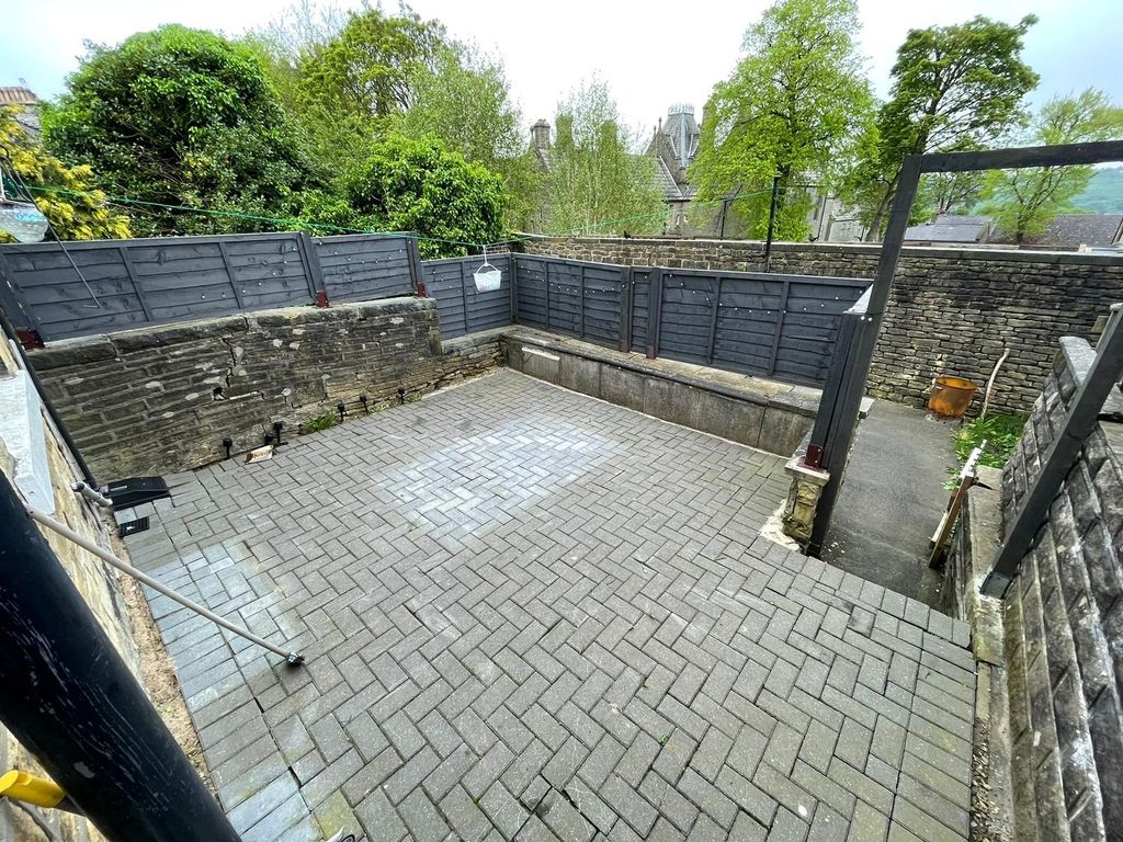 Property photo 3 of 12 Image