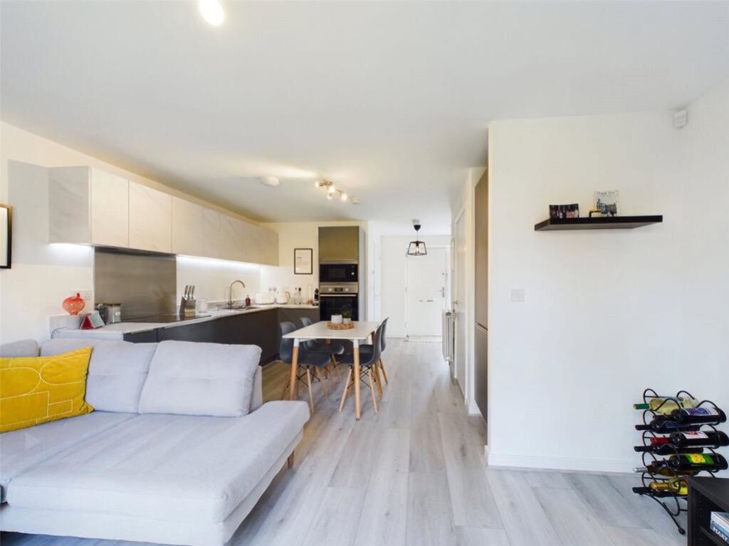 Property photo 3 of 15 2B536F8d8A69853B72343Ec940688280