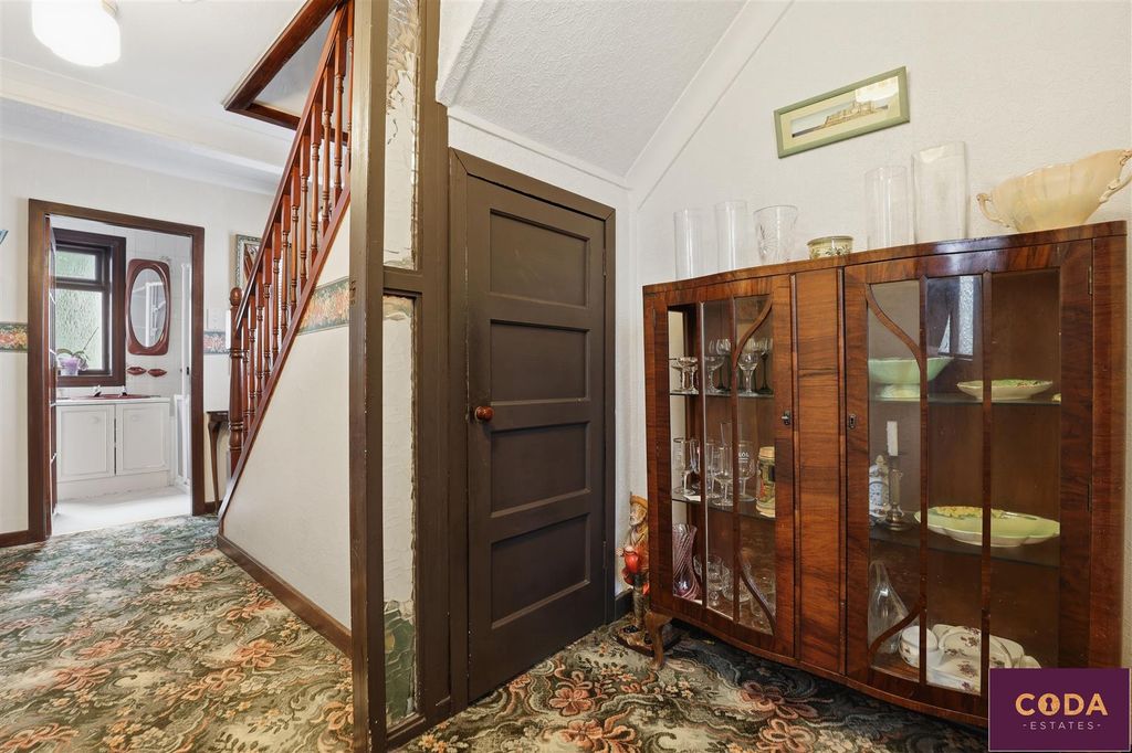 Property photo 2 of 34 Crum3042.Jpg