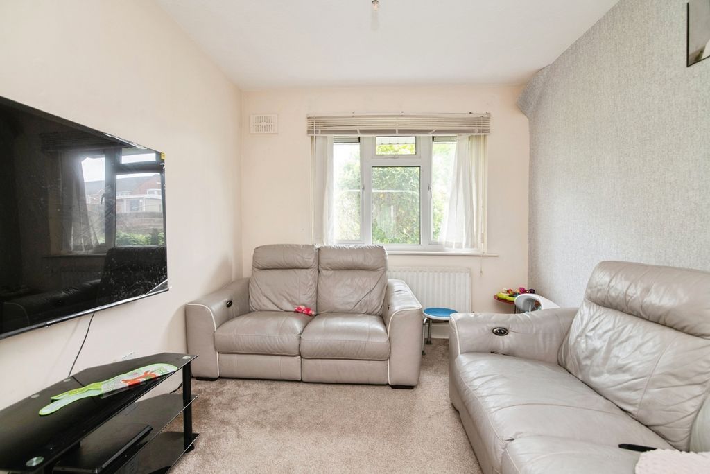 Property photo 2 of 12 Pbox-Img.Jpg