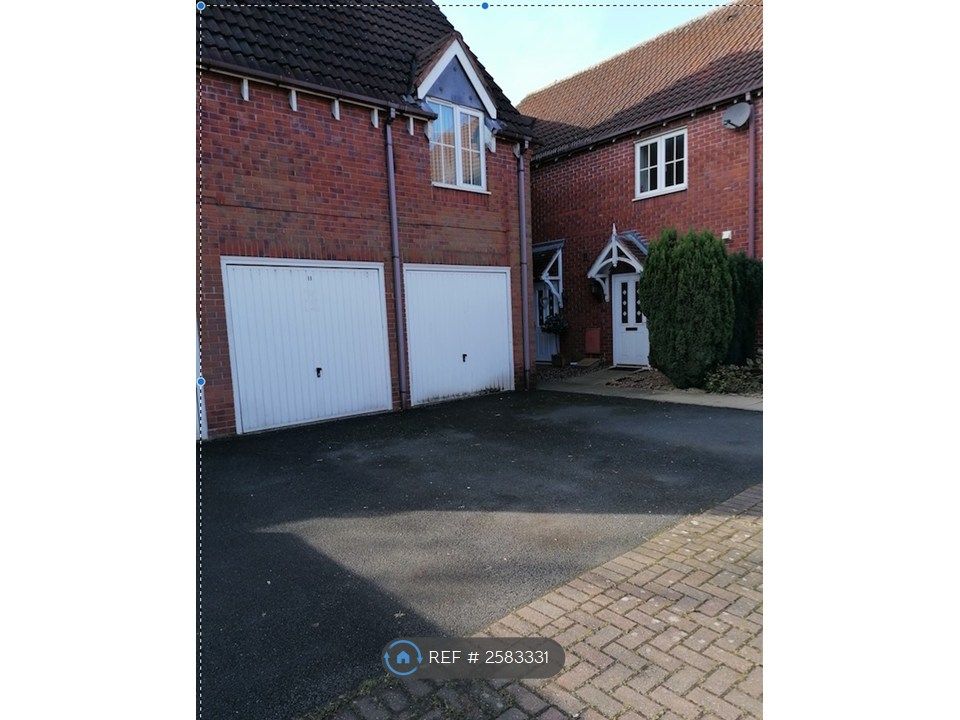 Property photo 2 of 15 Parking And Garage