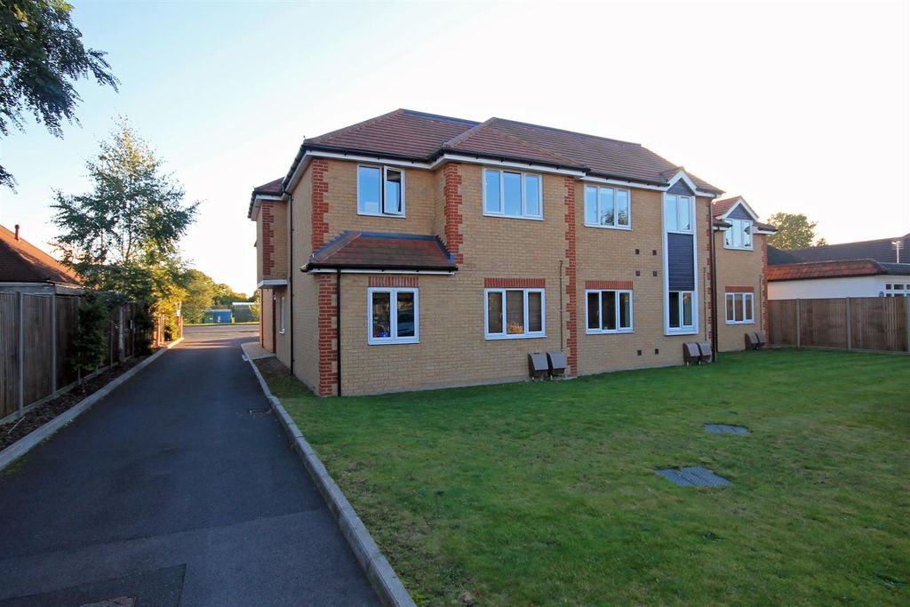 Property photo 1 of 6