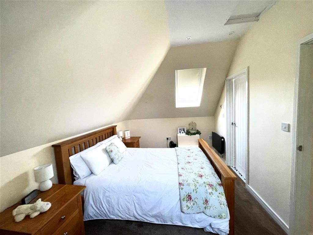 Property photo 3 of 14 Annexe Bedroom