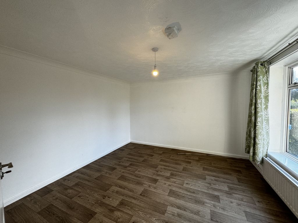 Property photo 3 of 14 Gallery