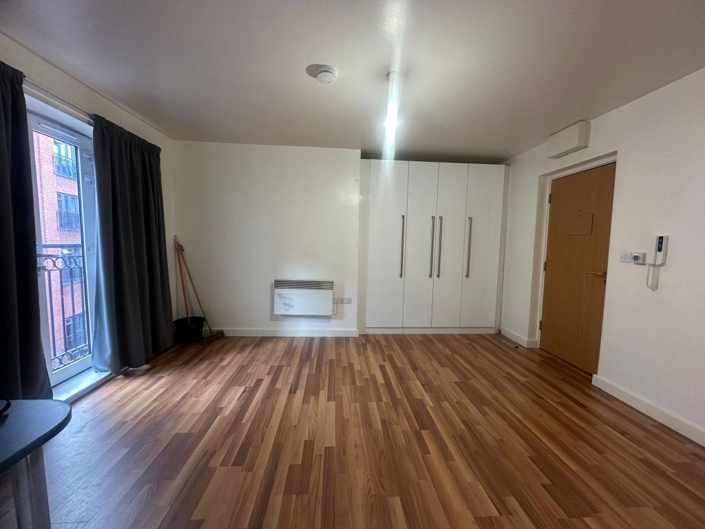 Property photo 2 of 6