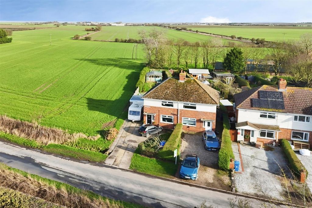 Property photo 1 of 19 House Drone