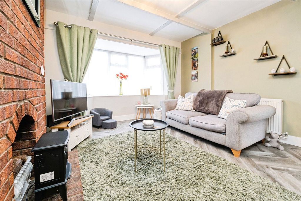 Property photo 2 of 20 Picture No. 10