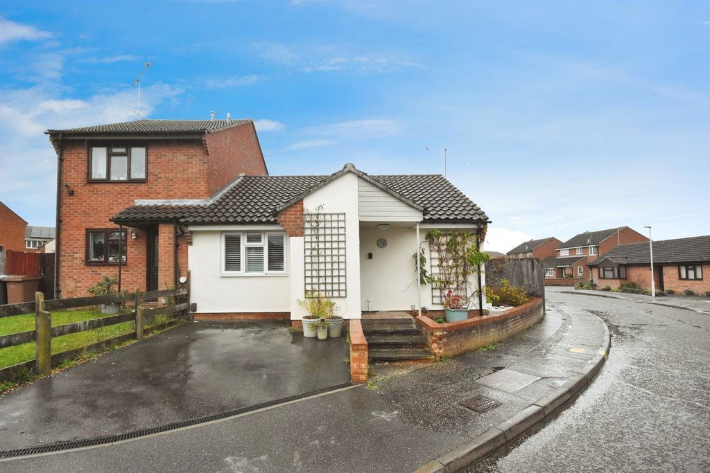 Property photo 1 of 20