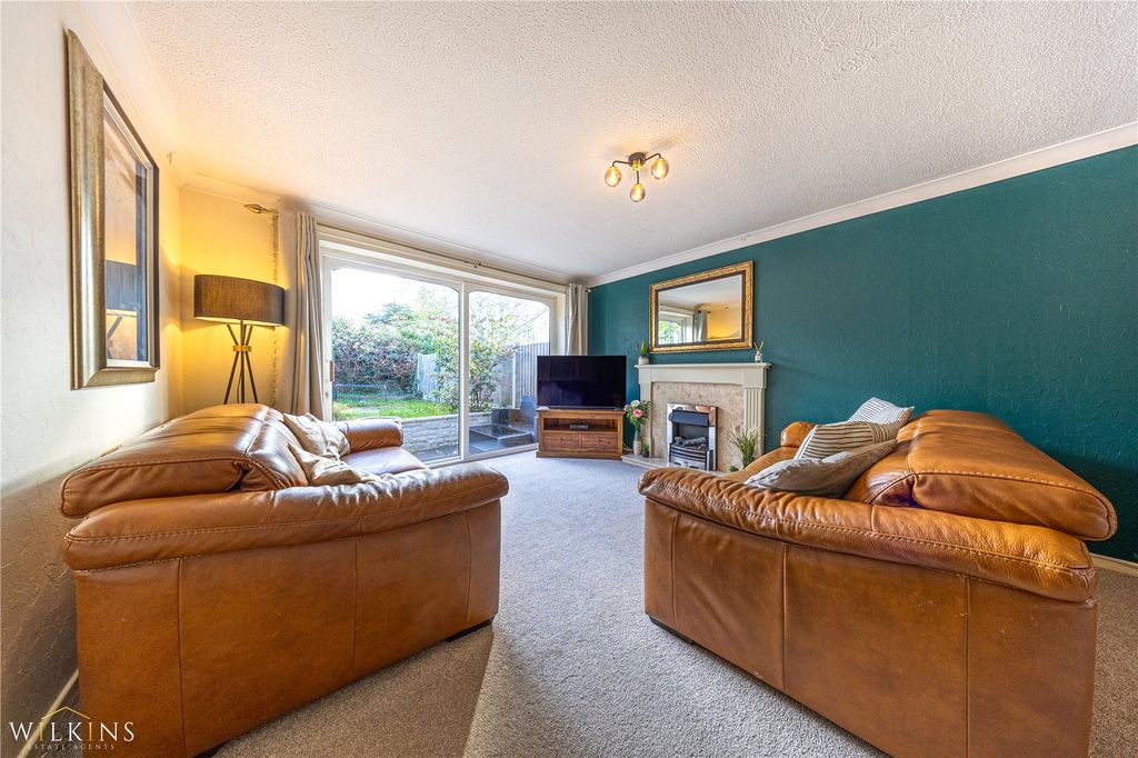 Property photo 3 of 34 Picture No. 44