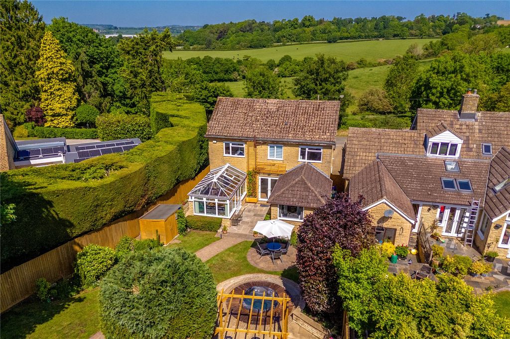 Property photo 1 of 20 Picture No. 24