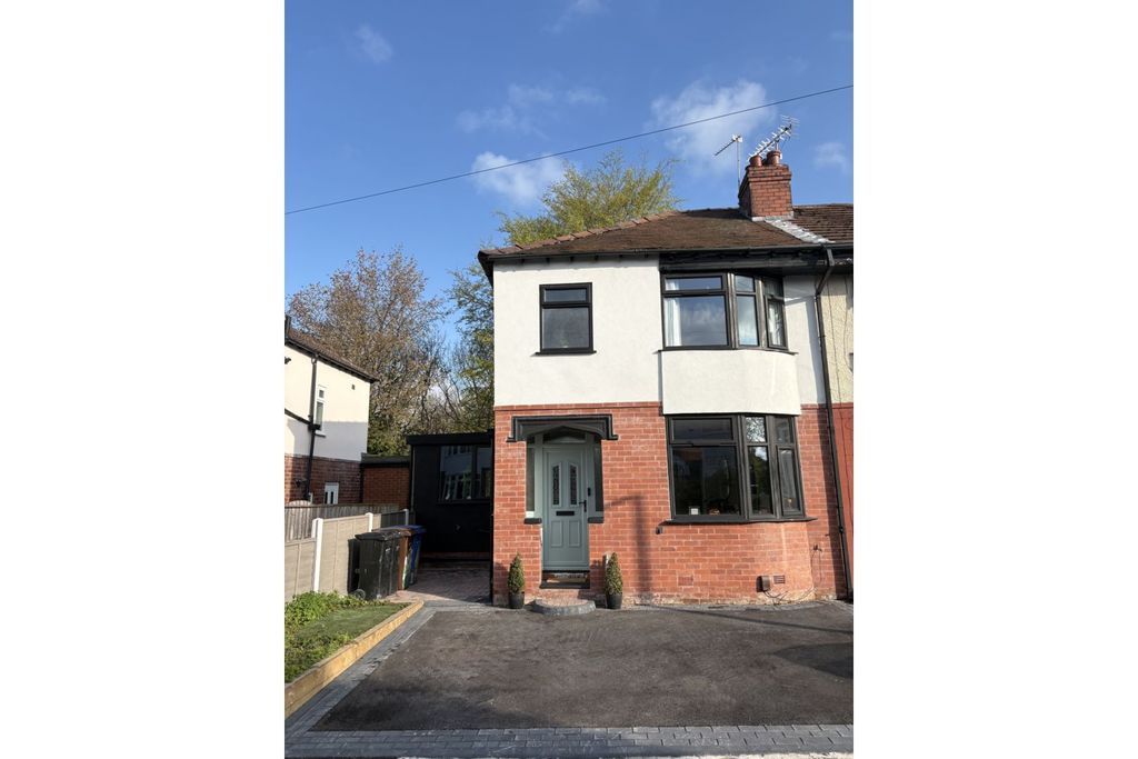 Property photo 1 of 22