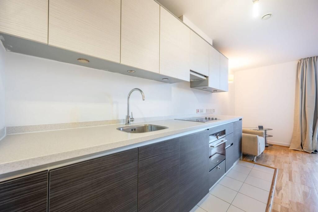 Property photo 2 of 4