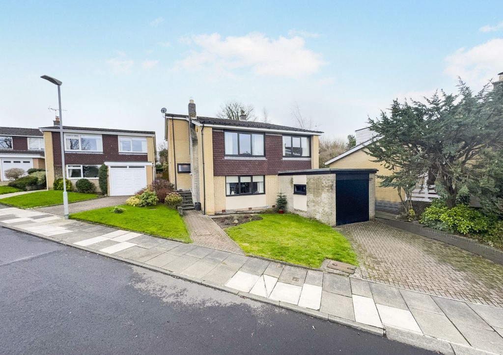 Property photo 1 of 23 Photo 12