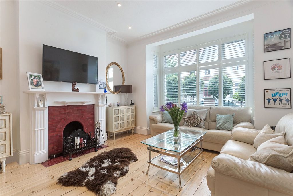 Property photo 1 of 7 Reception Room