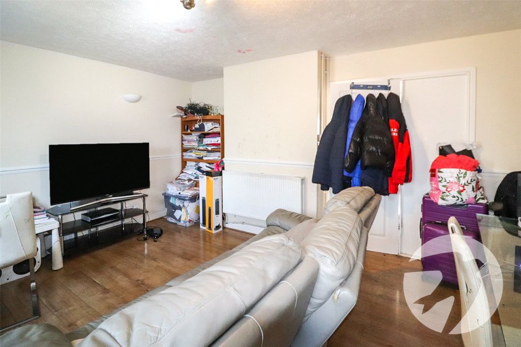 Property photo 3 of 10 Picture No. 07
