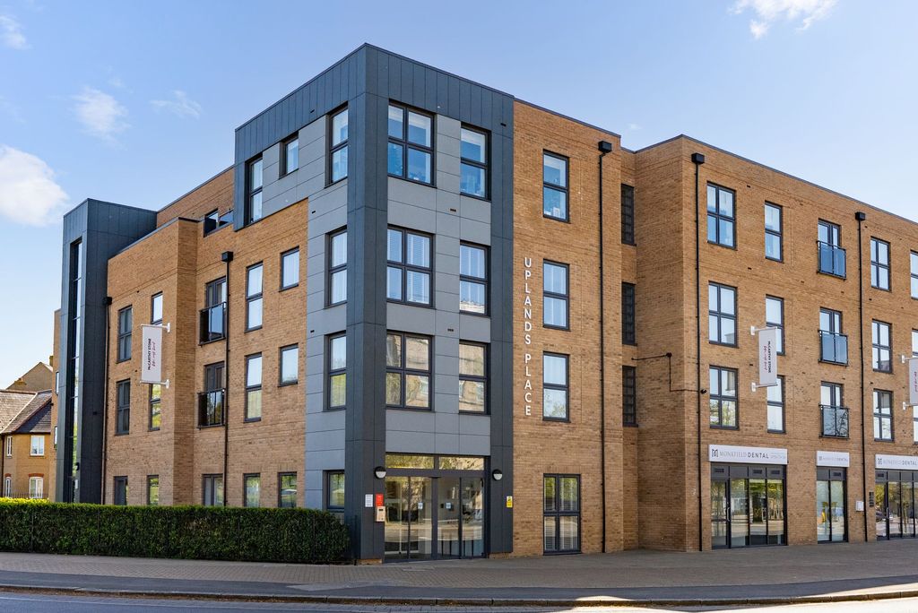 Property photo 3 of 29