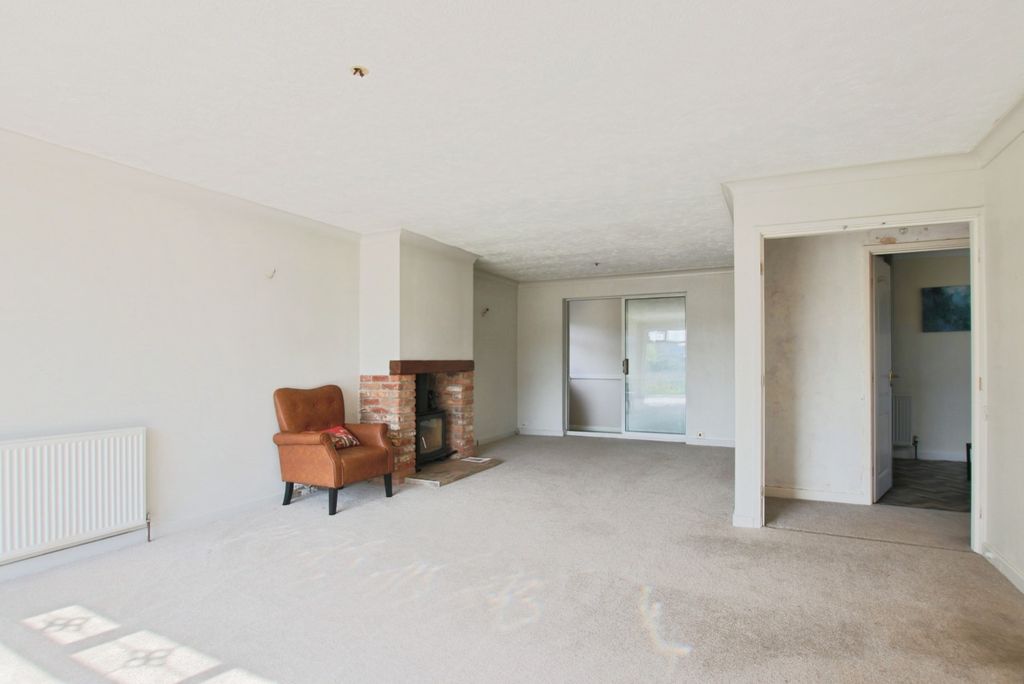 Property photo 3 of 14 4291247