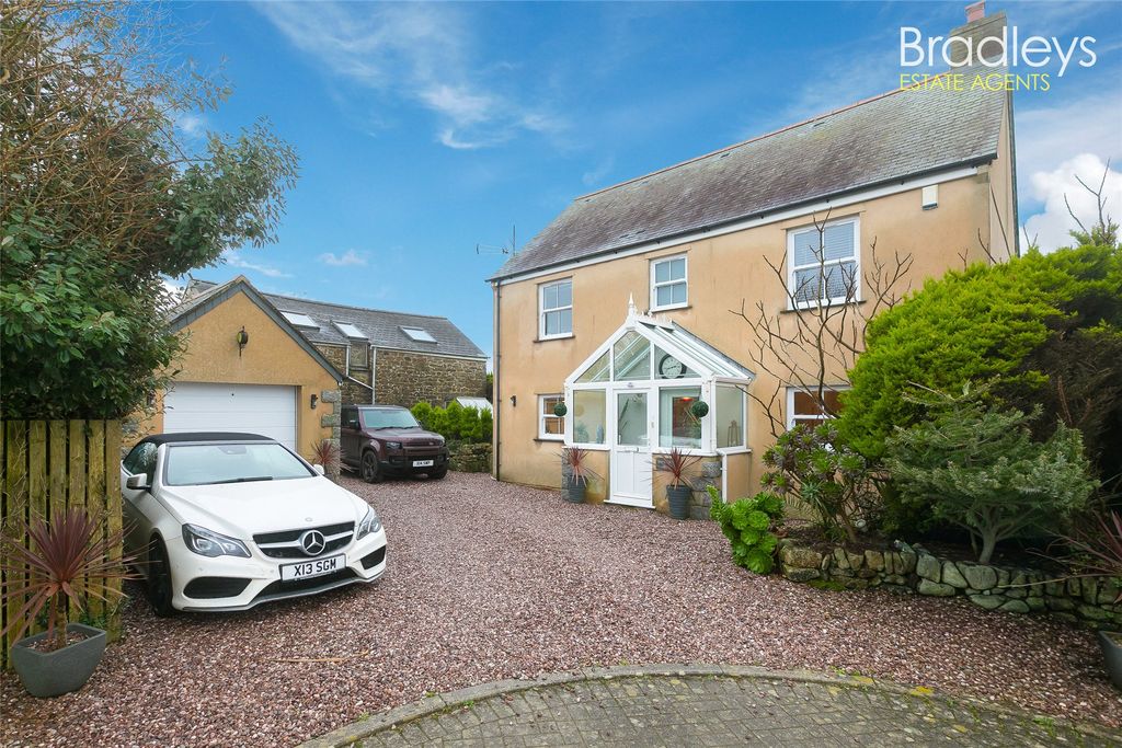 Property photo 1 of 25 Picture No. 09