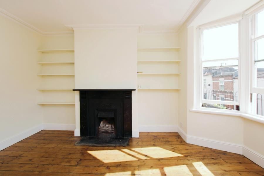 Property photo 3 of 17