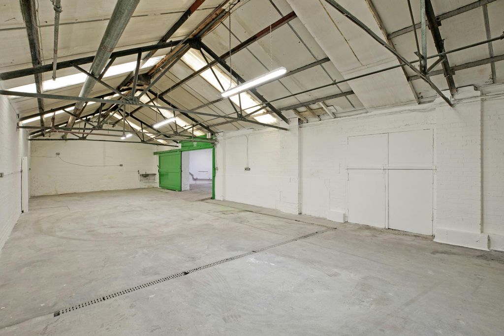 Property photo 3 of 7 Img_5404.Jpg