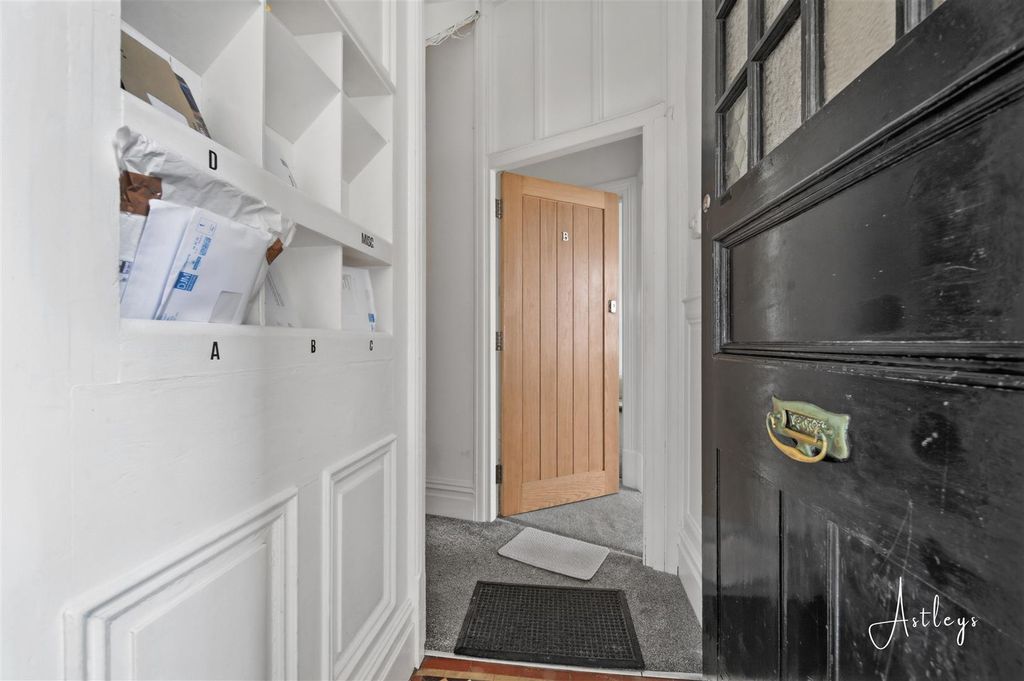 Additional image 5 of 3 bed flat for saleEversley Road, Sketty, Swansea SA2