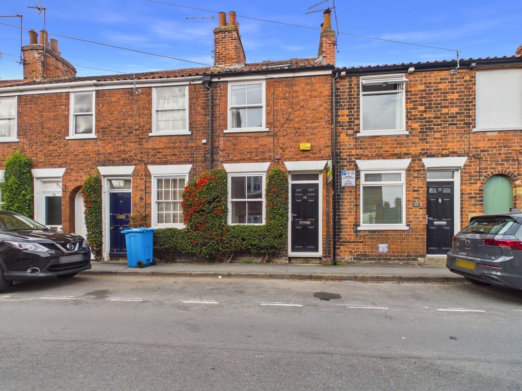 Property photo 1 of 16