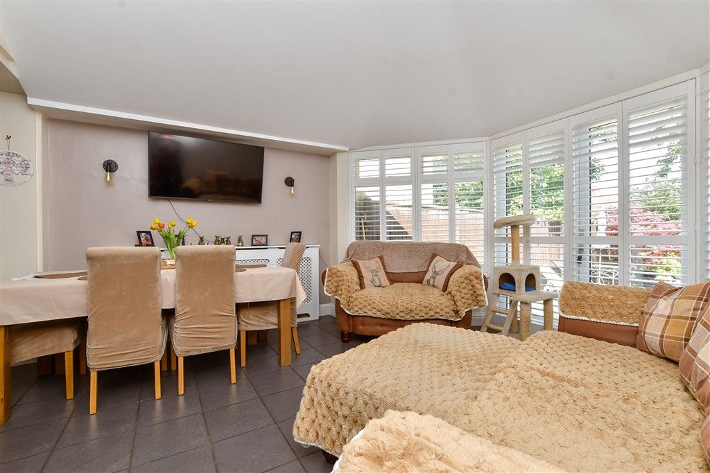 Property photo 1 of 12 Dining Area