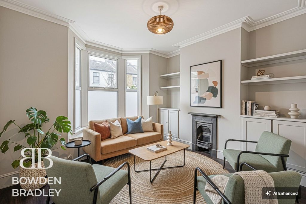 Property photo 3 of 25