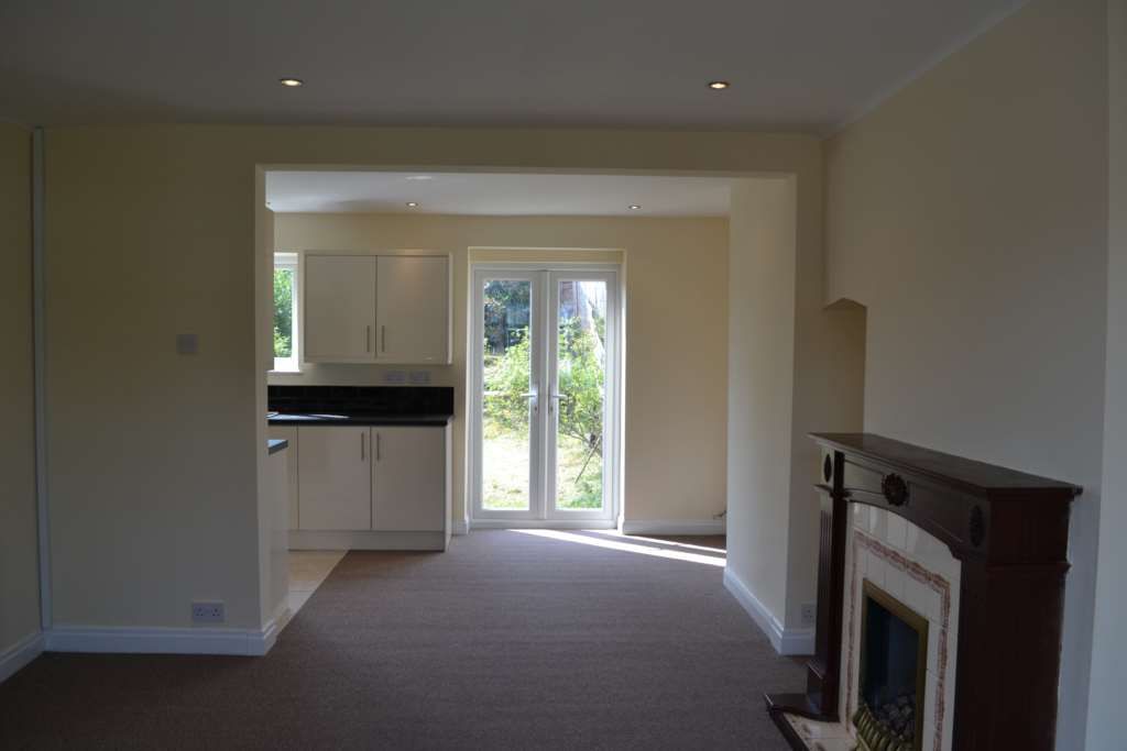 Property photo 3 of 9